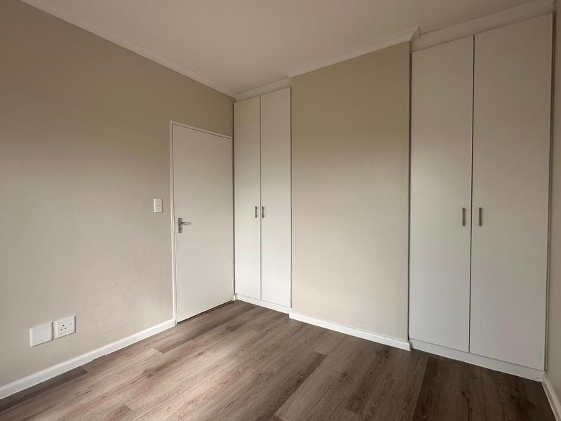 To Let 2 Bedroom Property for Rent in Burgundy Estate Western Cape
